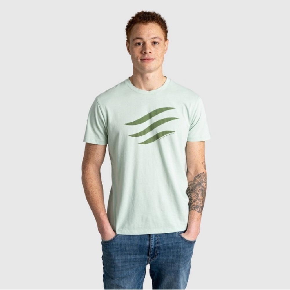 United‎ by blue Impact collection t-shirt size large